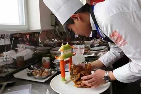 保定虎振烹饪学校地址