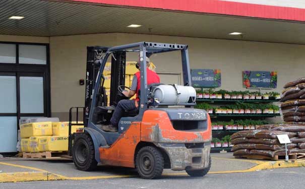 保定学叉车的地方