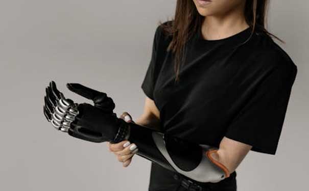 选择上海工业机器人培训的五大注意事项