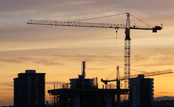 哈尔滨备考二级建造师？这两家实力机构培训质量高，速来对比！