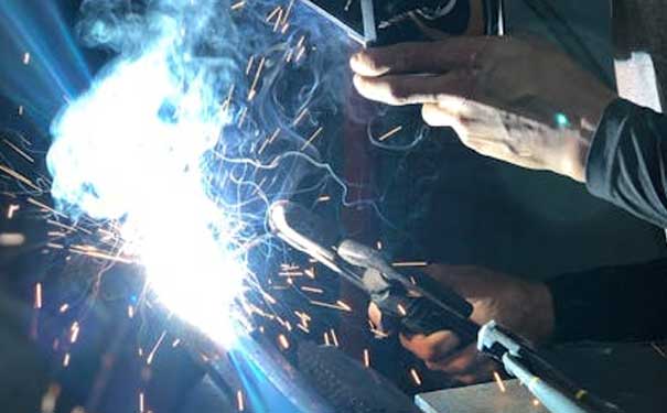 保定虎振技校电焊培训班